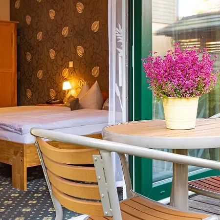 Hotel Fischhaus Am Kleinen Glubigsee 4*