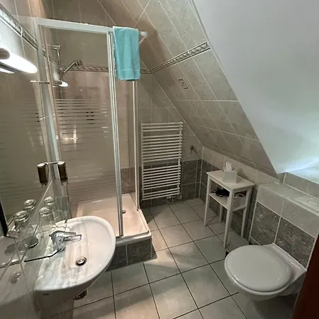 Fischhaus Szálloda 4*