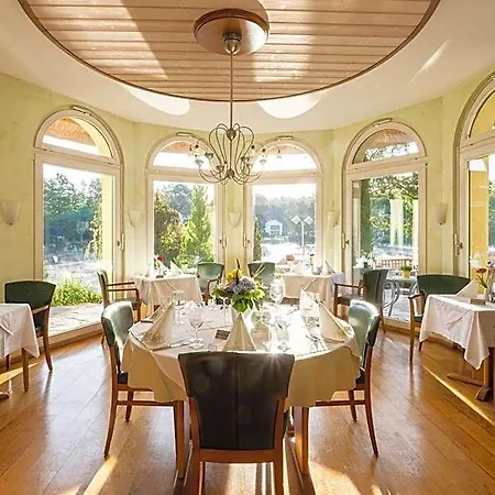 Fischhaus Hotel 4*